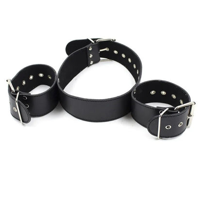 Bondage Neck Collar to Wrist Restraint