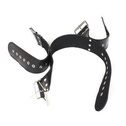 Bondage Neck Collar to Wrist Restraint